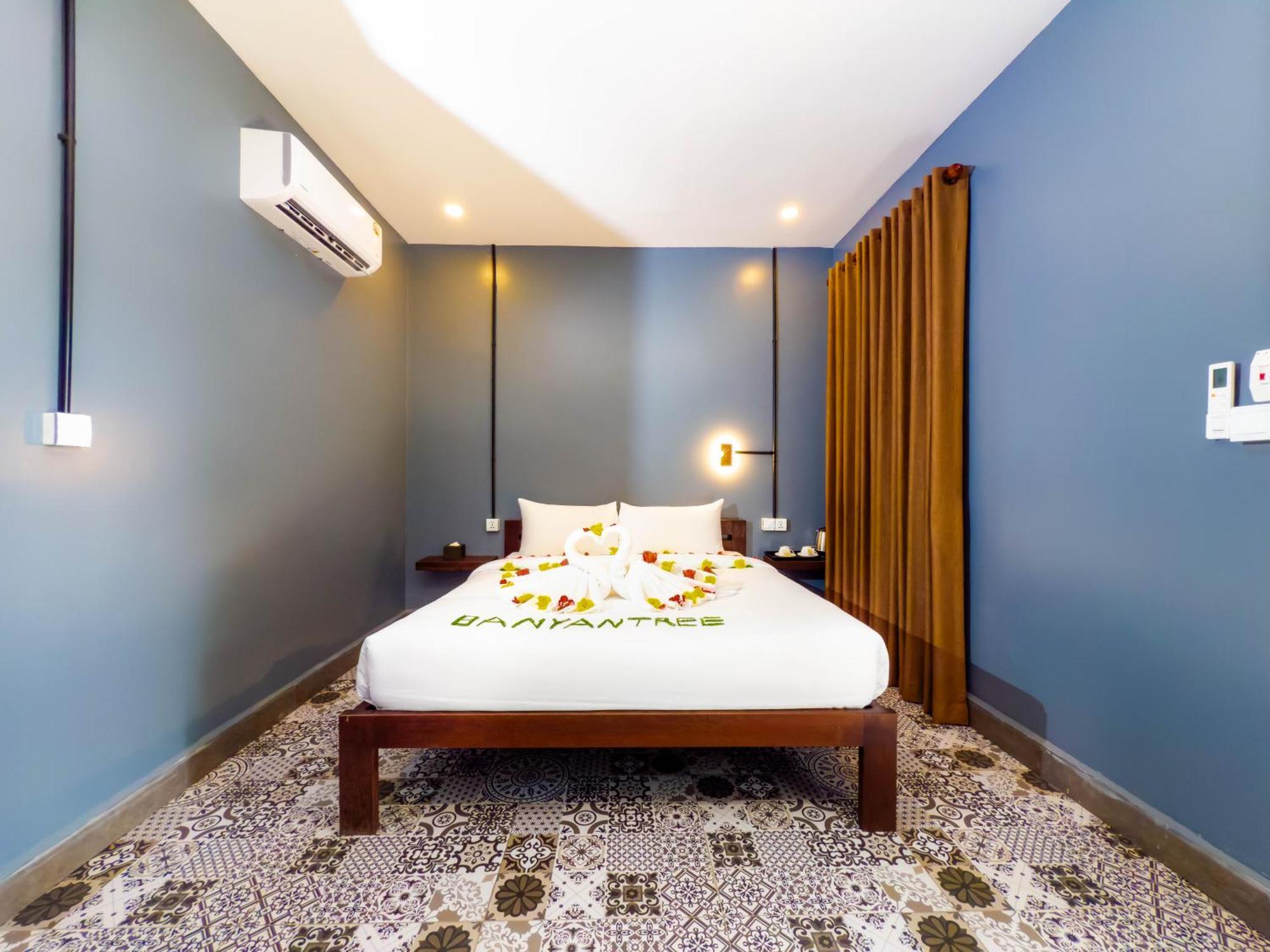 Banyan Tree Hostel Кампот Экстерьер фото