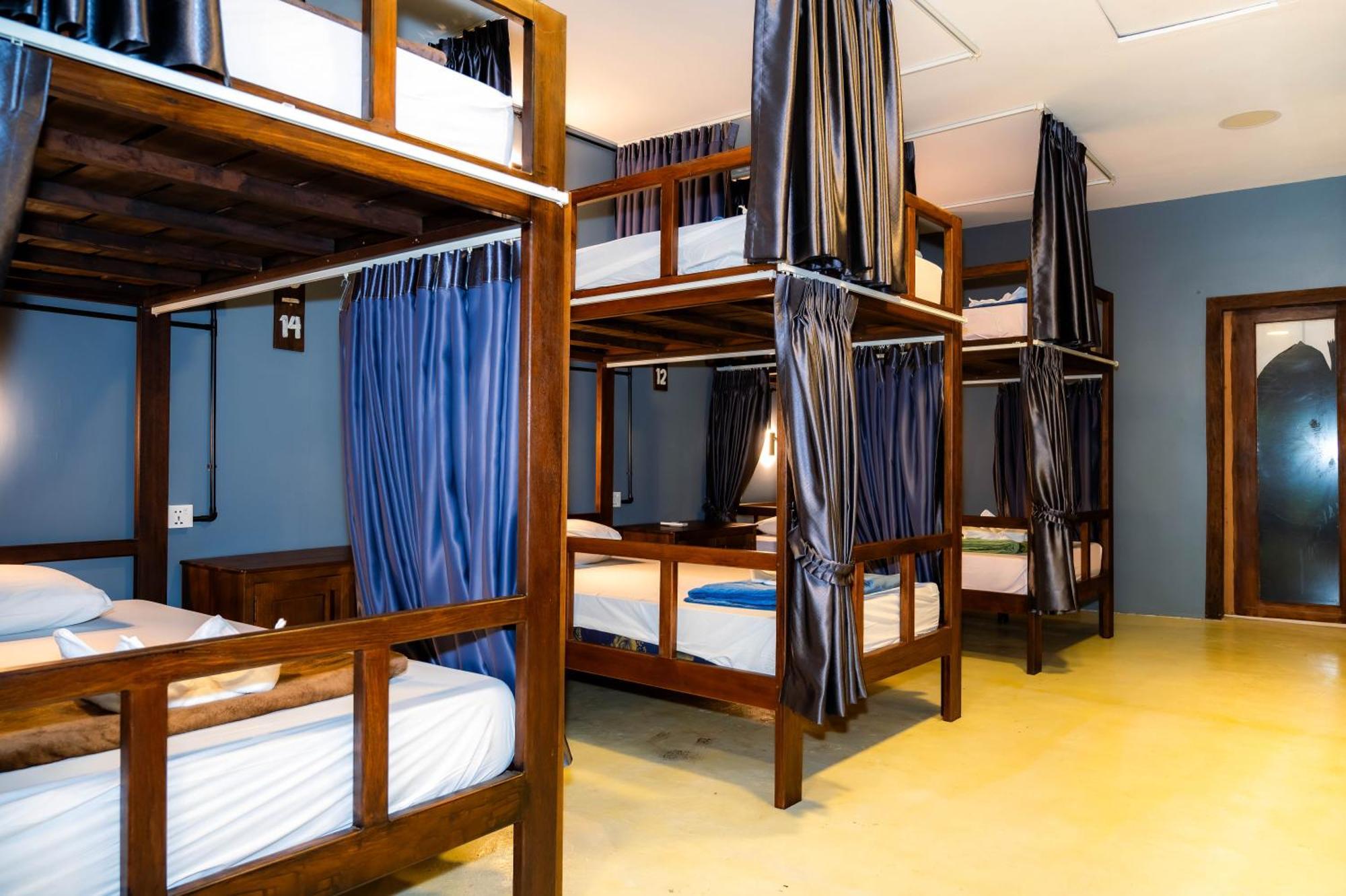 Banyan Tree Hostel Кампот Экстерьер фото